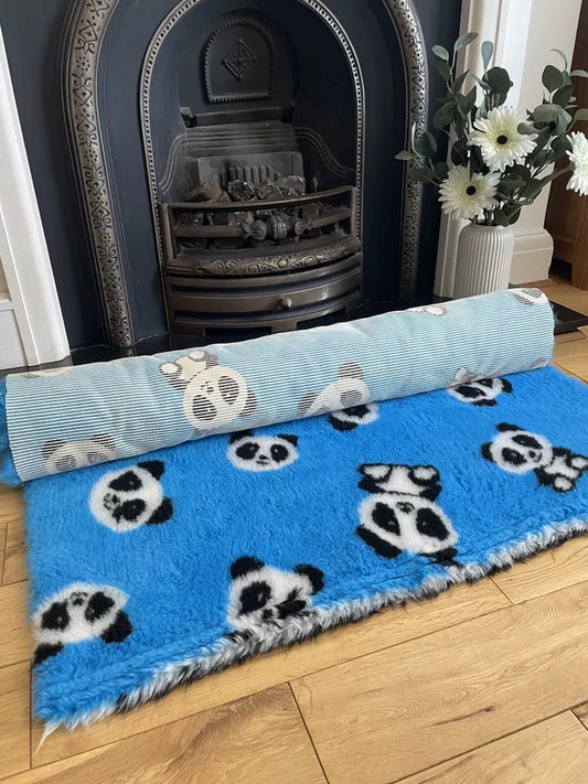 Blue Panda Premium Non Slip Vet Bedding